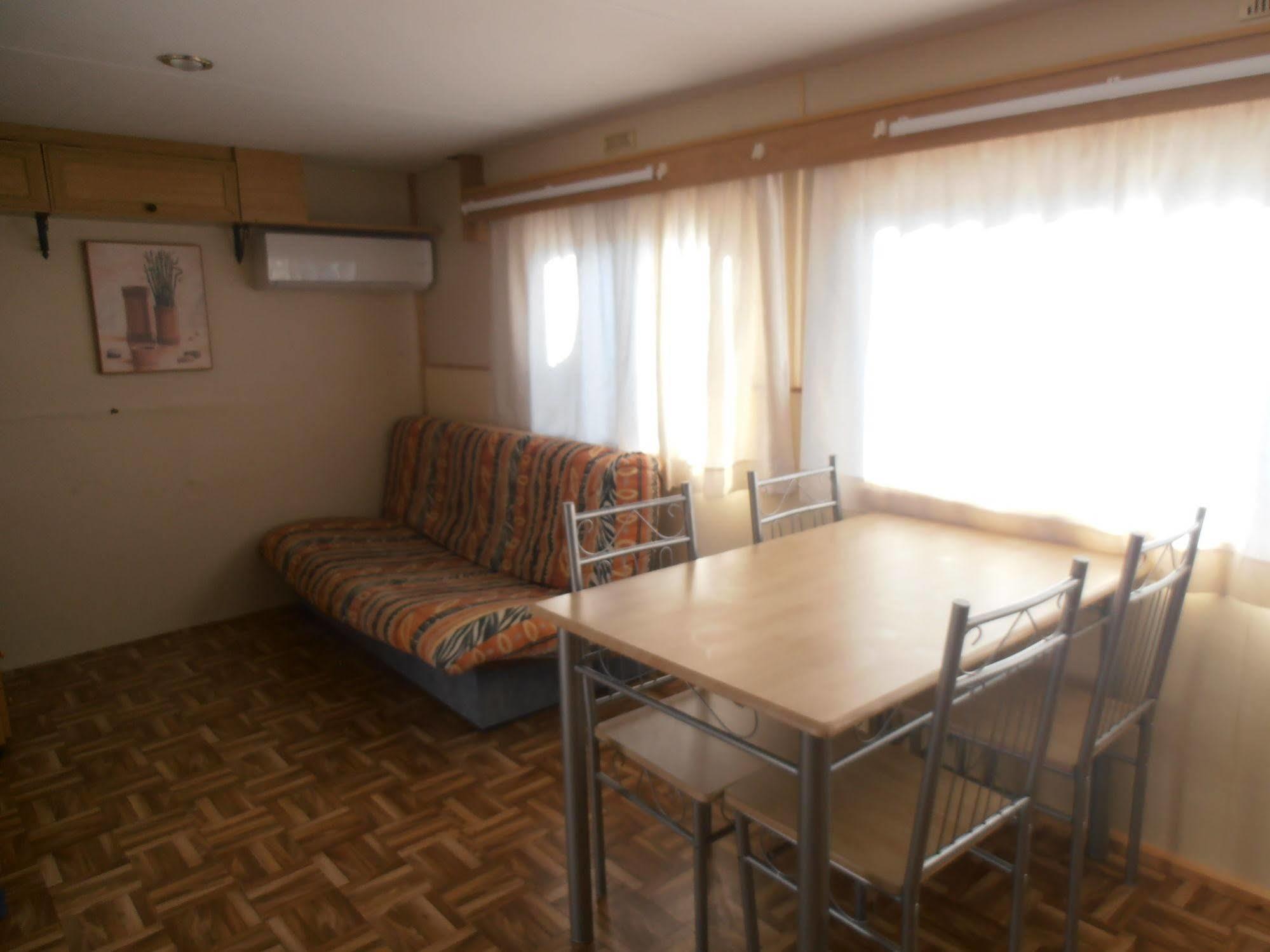 Oasis Country Park Hotel Rugat Exterior foto
