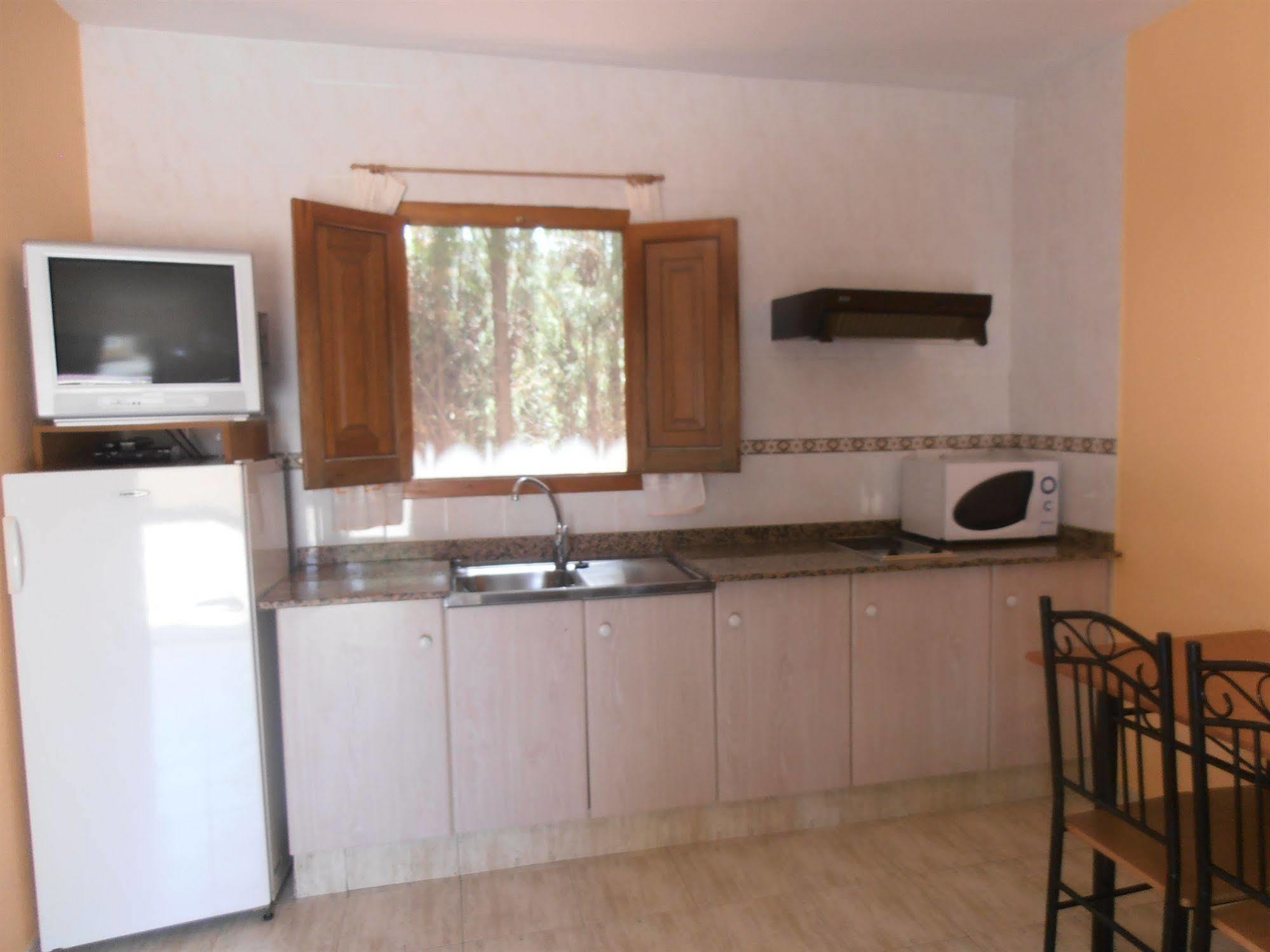 Oasis Country Park Hotel Rugat Exterior foto